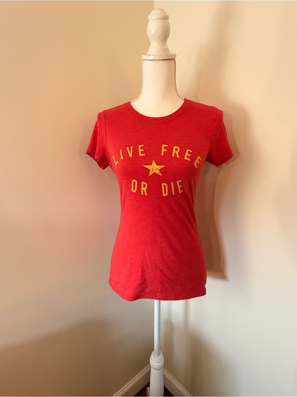Women’s NH tee